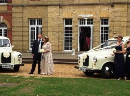 Classic wedding taxi in Ascot